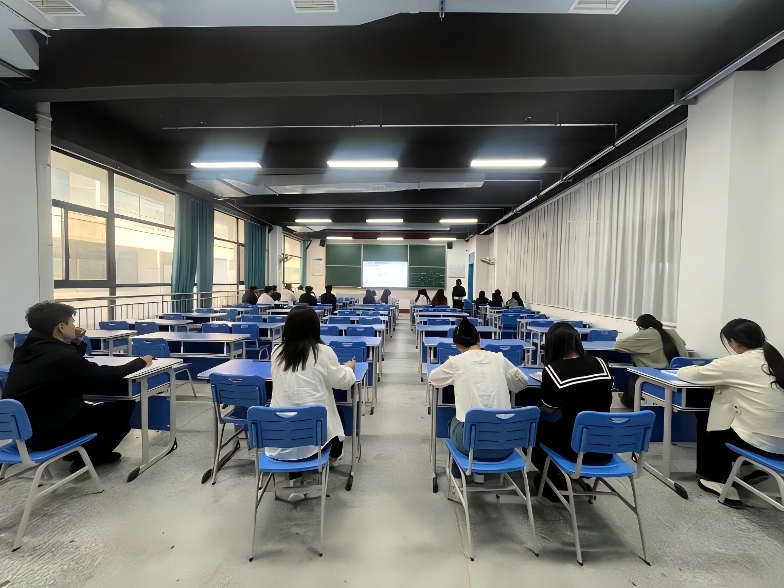 图片2.jpg